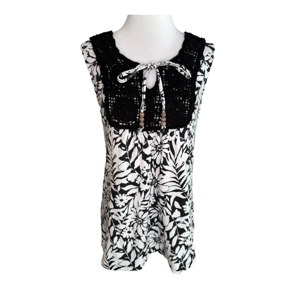 French Laundry‎ Black White Floral Crochet Sleeveless Top Size Small